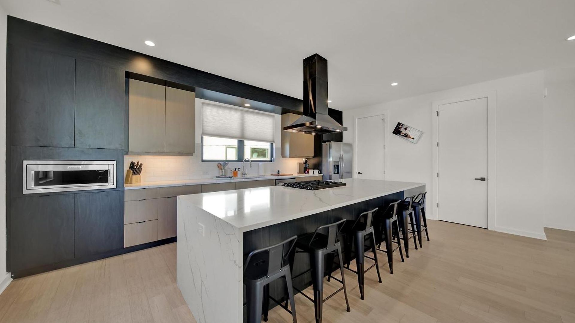 406 Katonah Amazing Location Rooftop Patio Views And A Gym * Charlotte