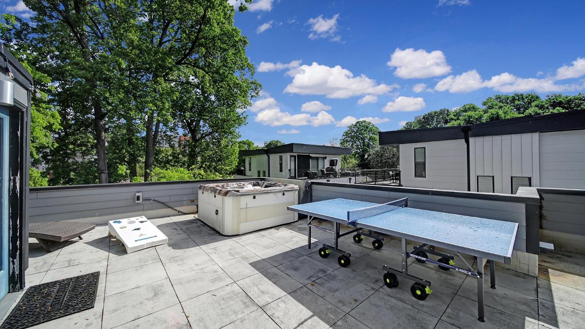 906 Westbrook B Views Rooftop Hot Tub And Short Walk To Stadium * Charlotte