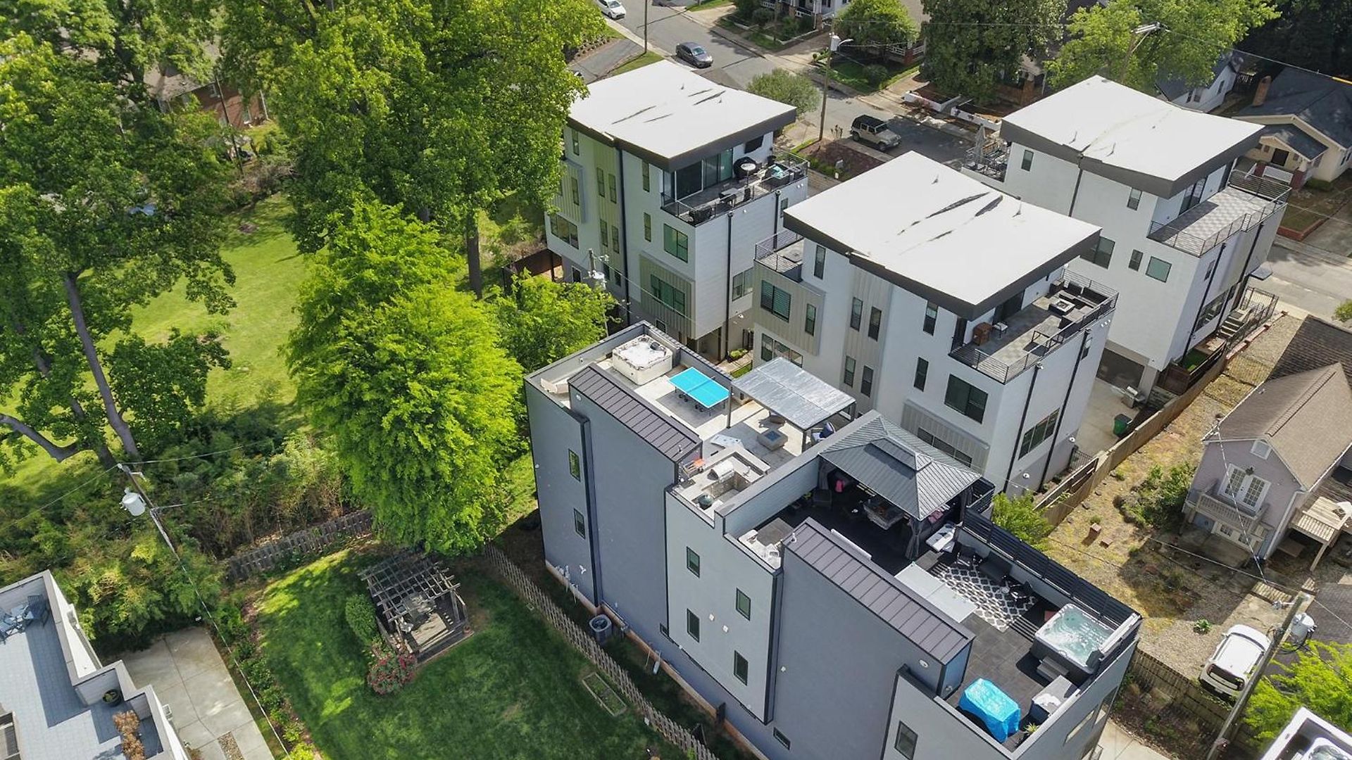 906 Westbrook B Views Rooftop Hot Tub And Short Walk To Stadium * Charlotte
