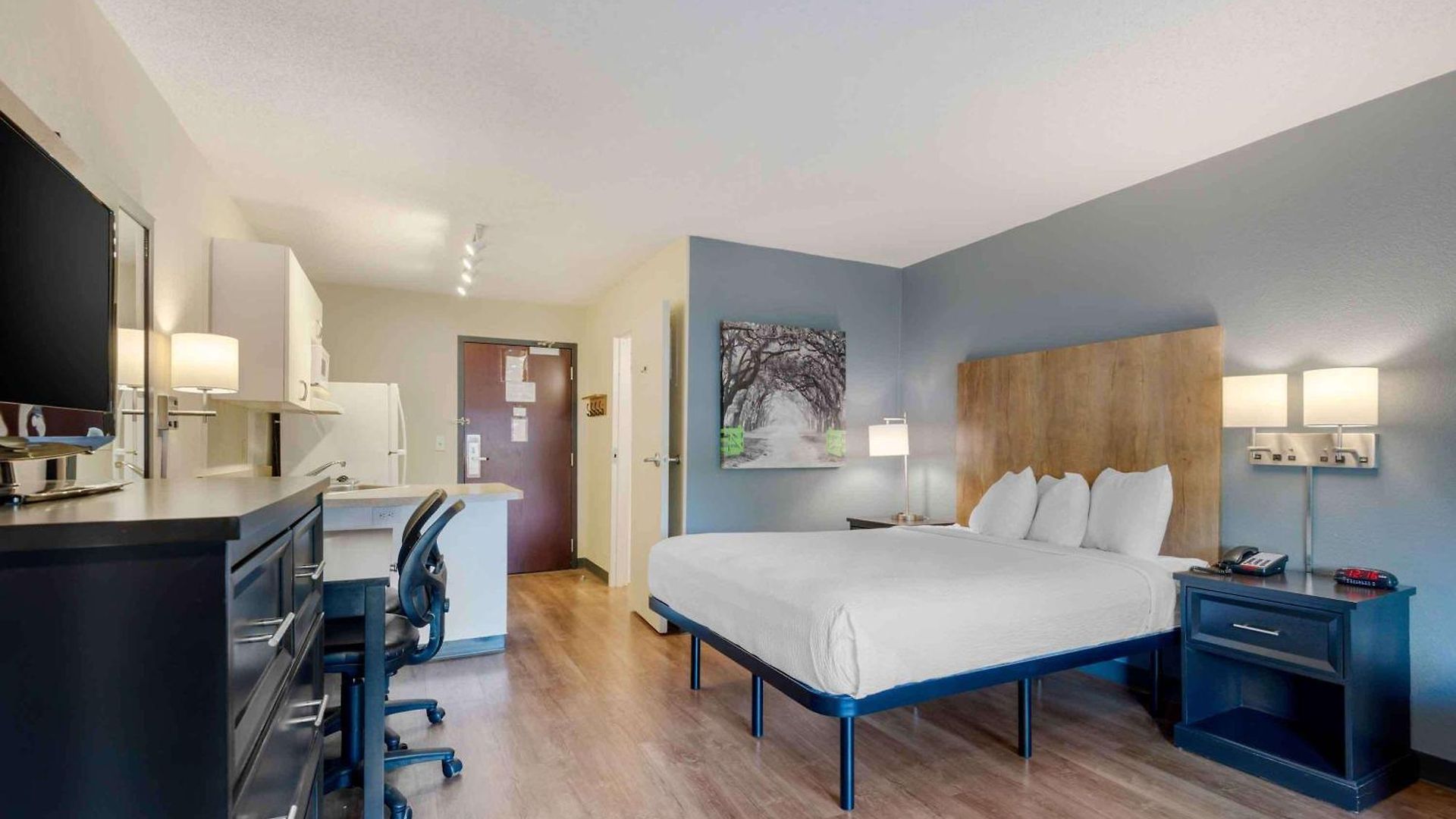 Hotel Extended Stay America Select Suites - Charlotte - University Place 2*