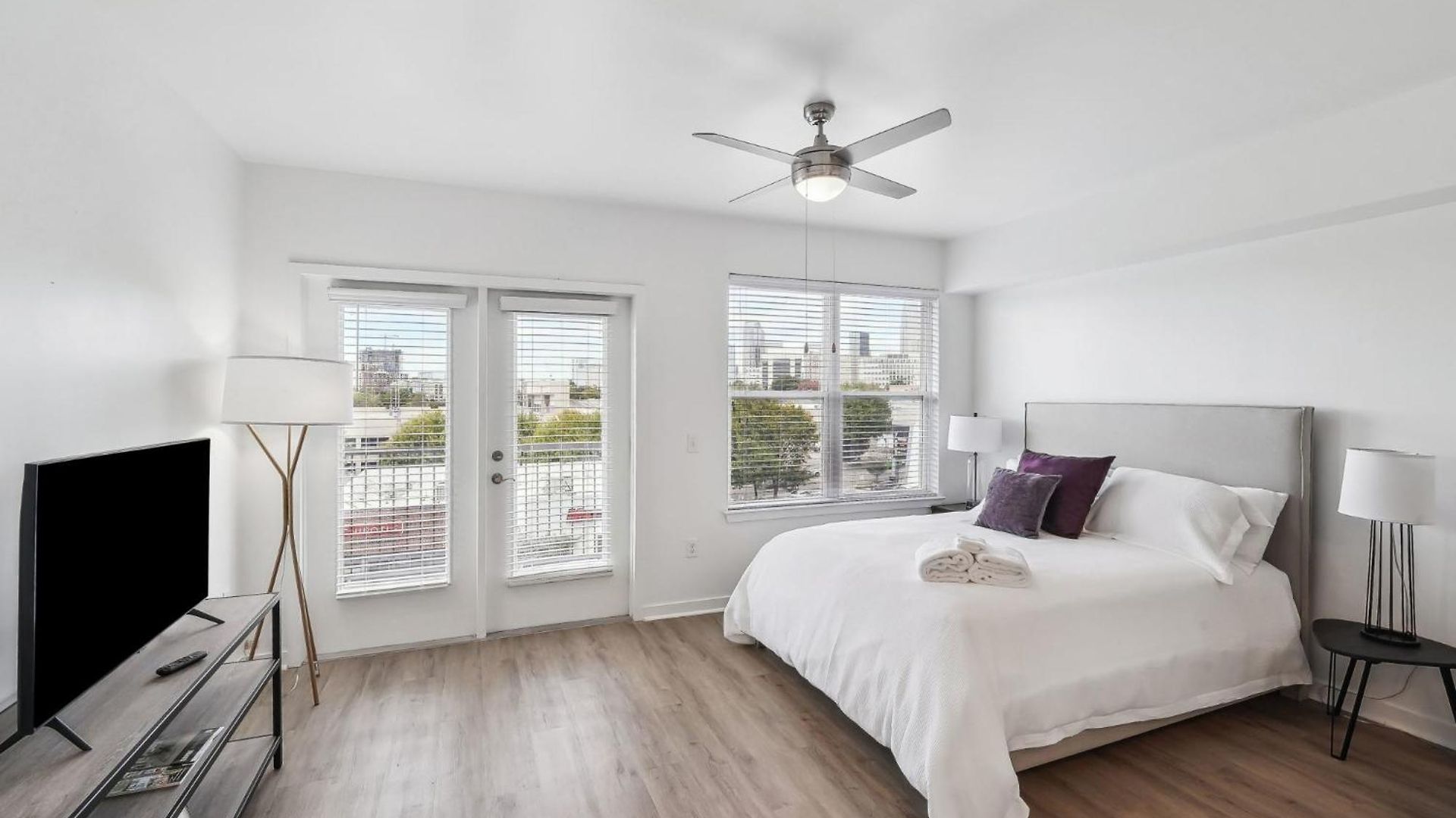Premium And At Midtown 205 In