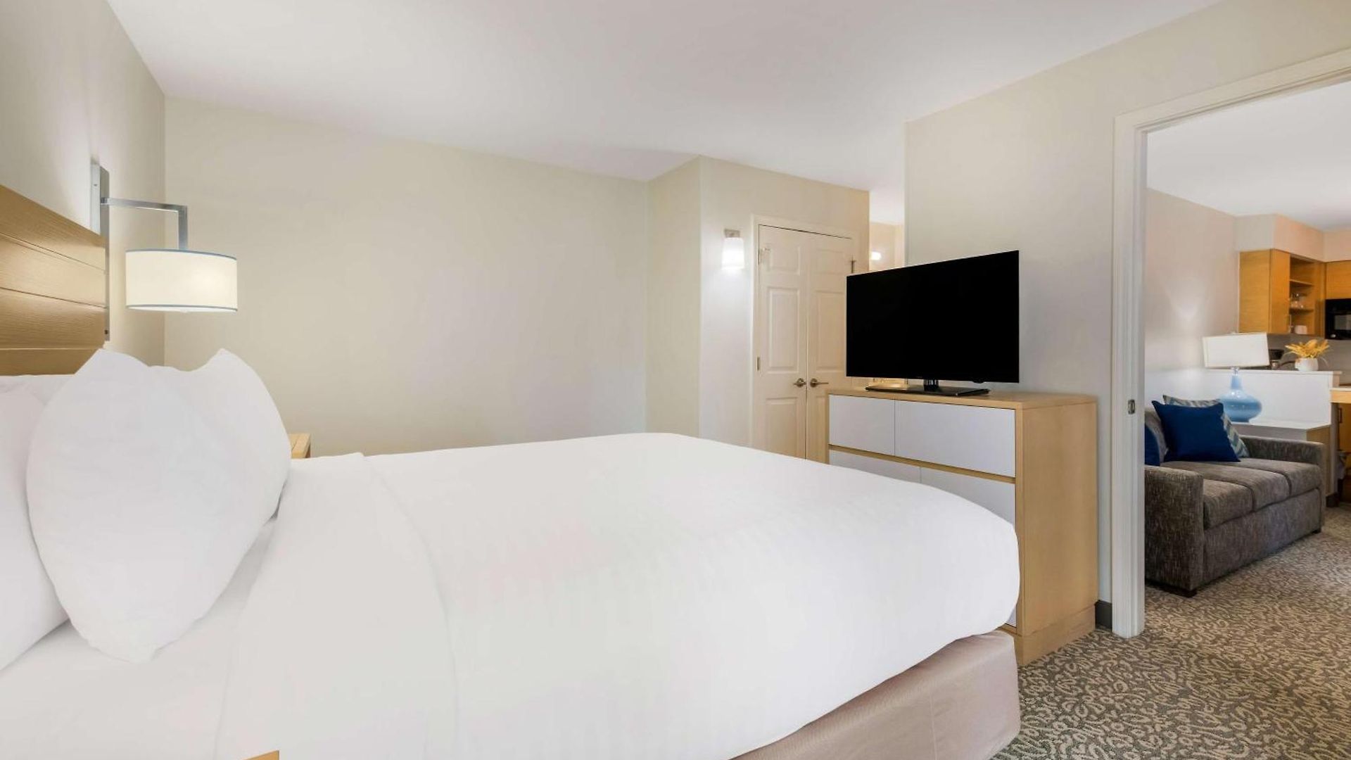 Sonesta Es Arrowood Hotel 3*