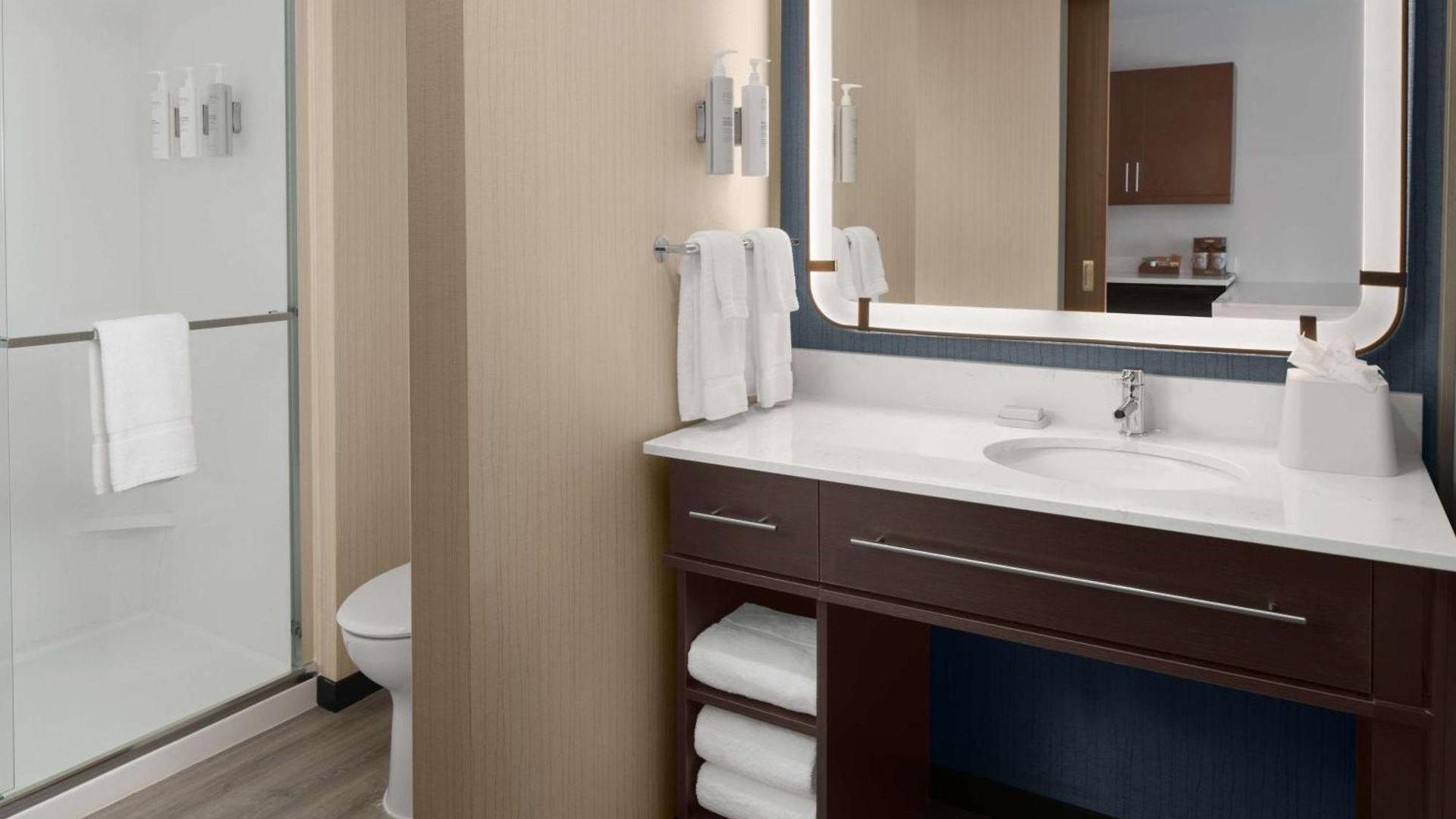 Homewood By Hilton Uptown First Ward 3*