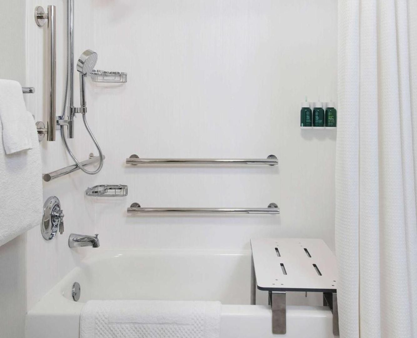 Sonesta Select Research Park 3*