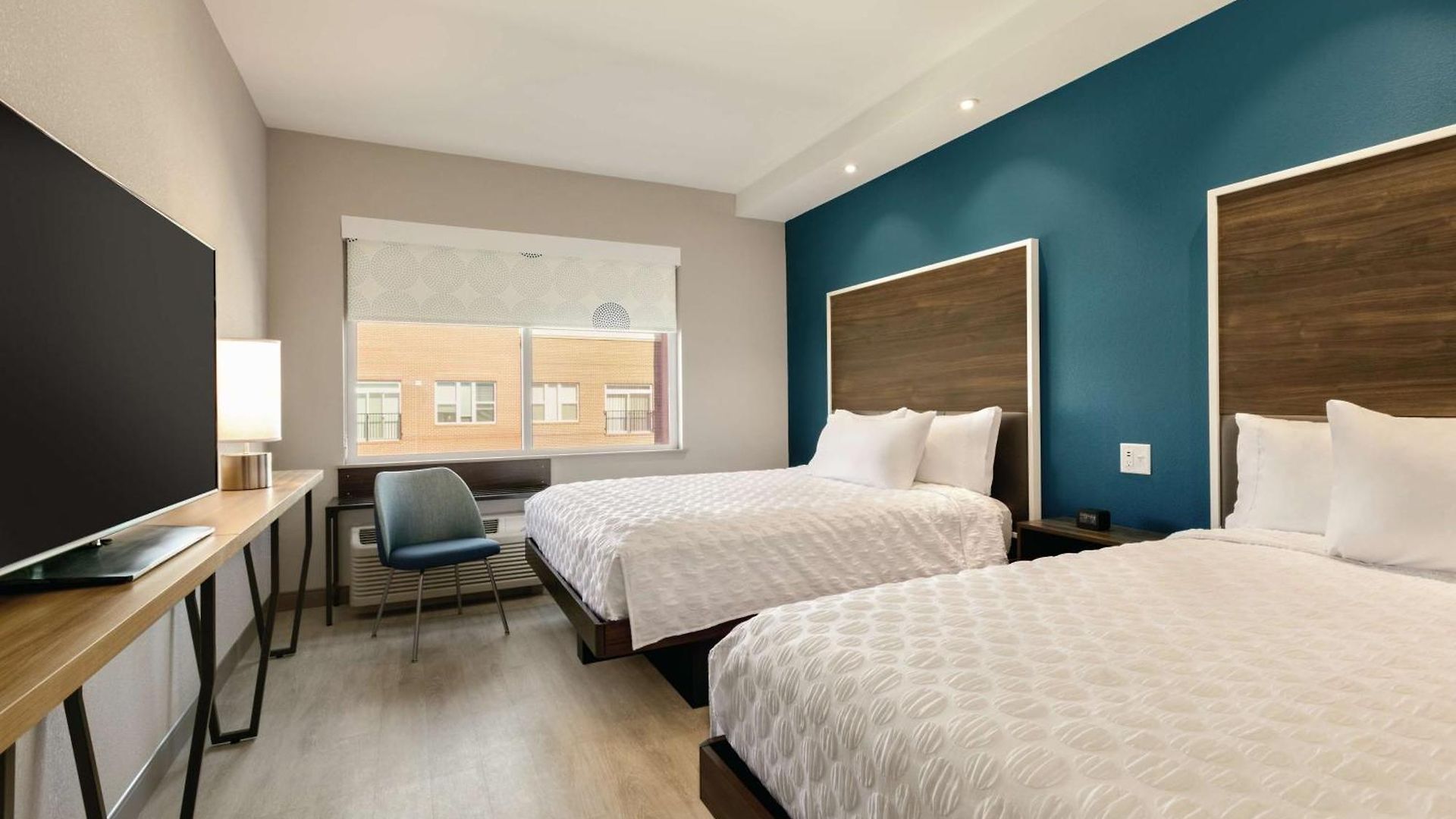 Tru By Hilton Ayrsley 3*