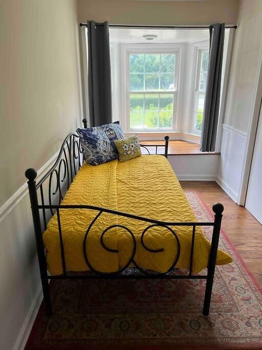 Charming, Cozy Close To Uptown, Airport & Whitewater Center *