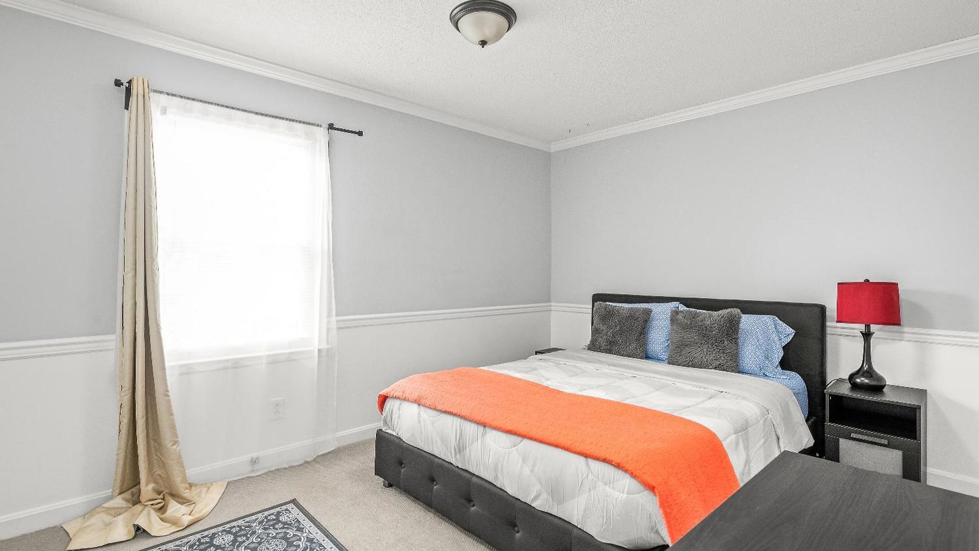 Charming, Cozy Close To Uptown, Airport & Whitewater Center *