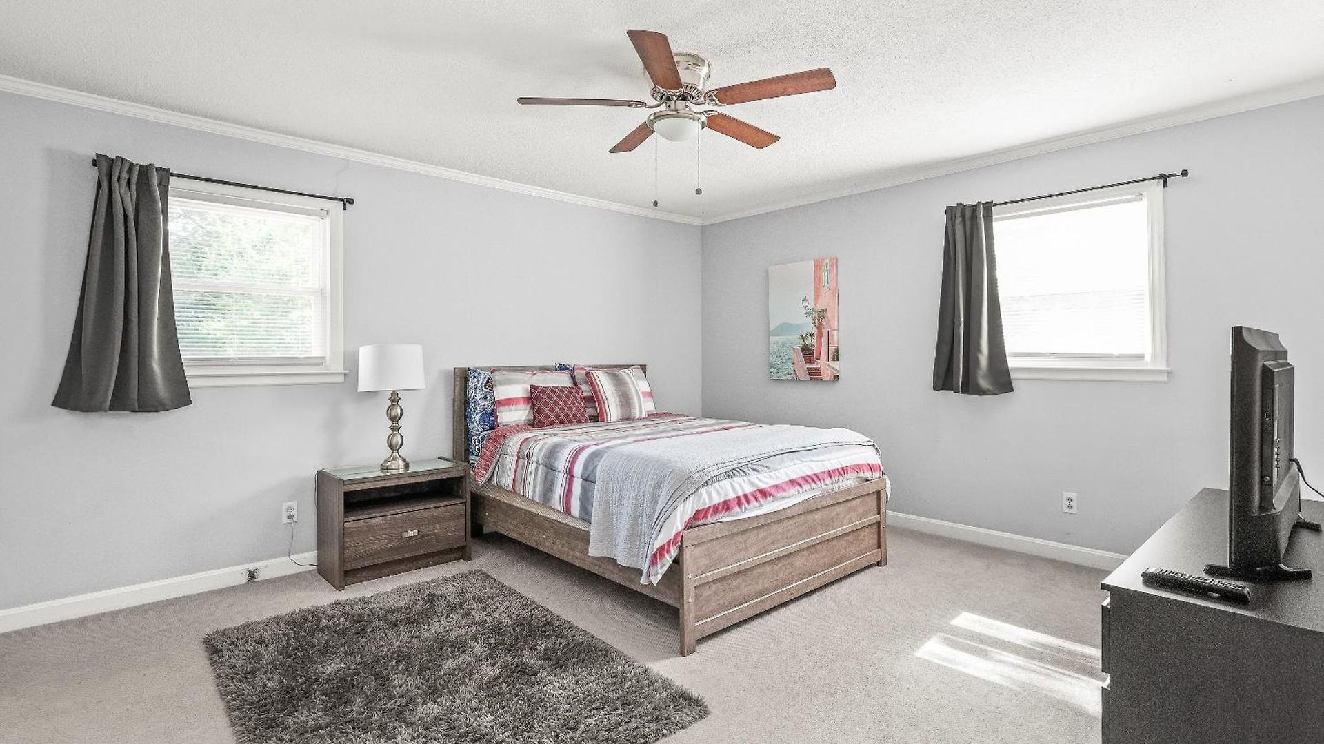 Holiday home Charming, Cozy Close To Uptown, Airport & Whitewater Center