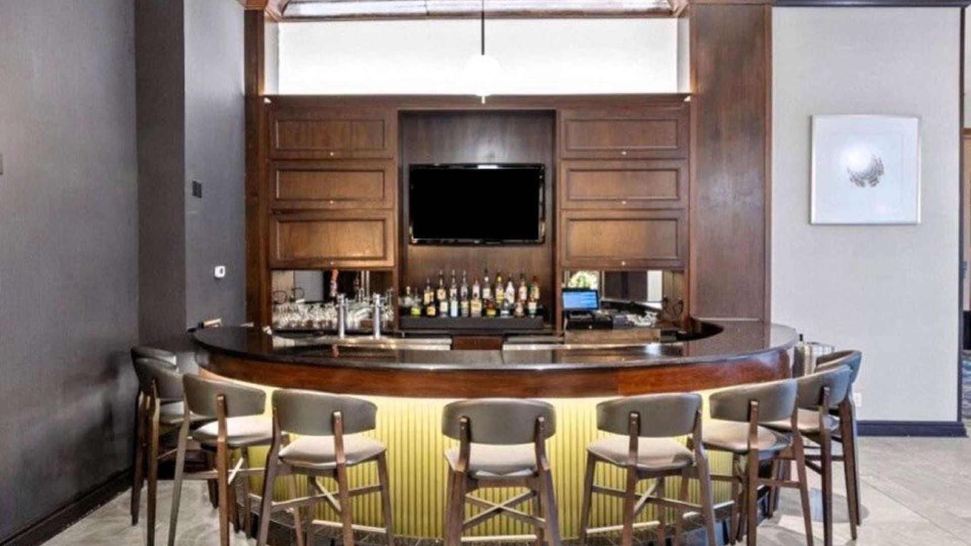 Hotel Doubletree By Hilton South Tyvola 4*
