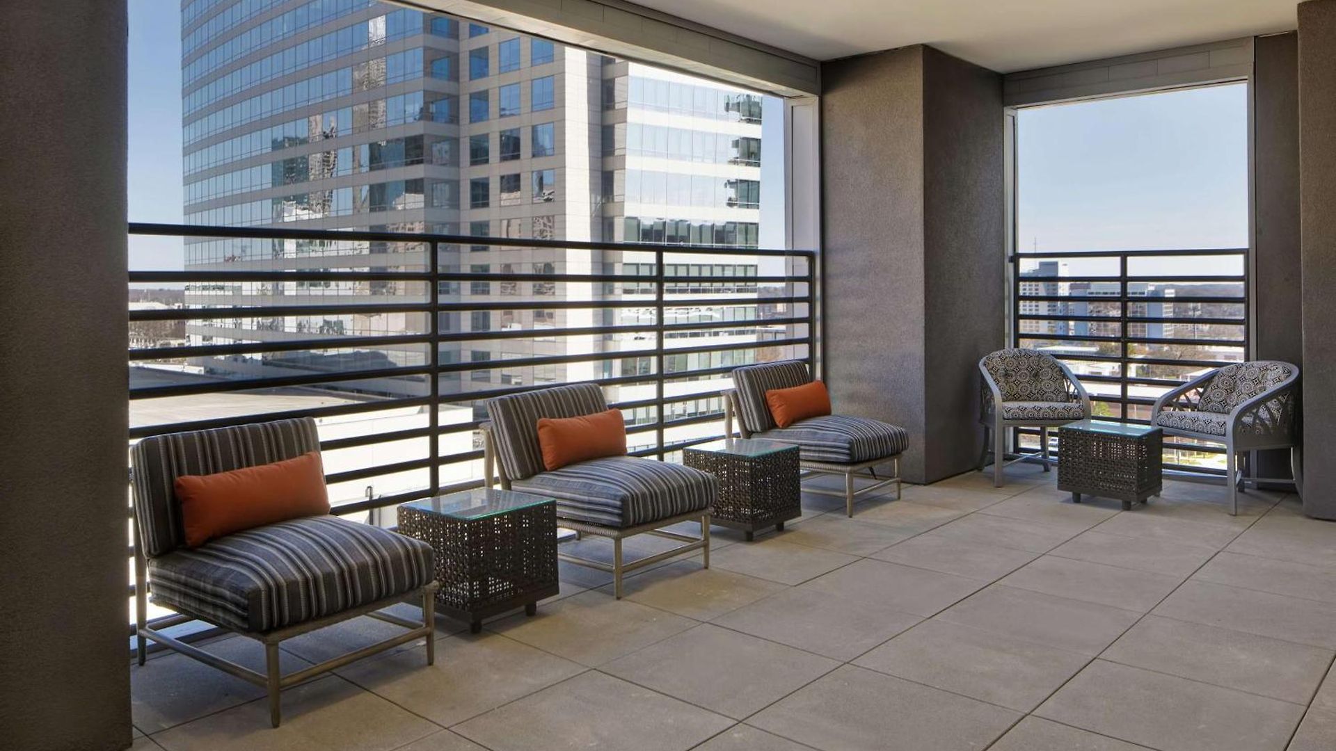 Home2 By Hilton Uptown Charlotte