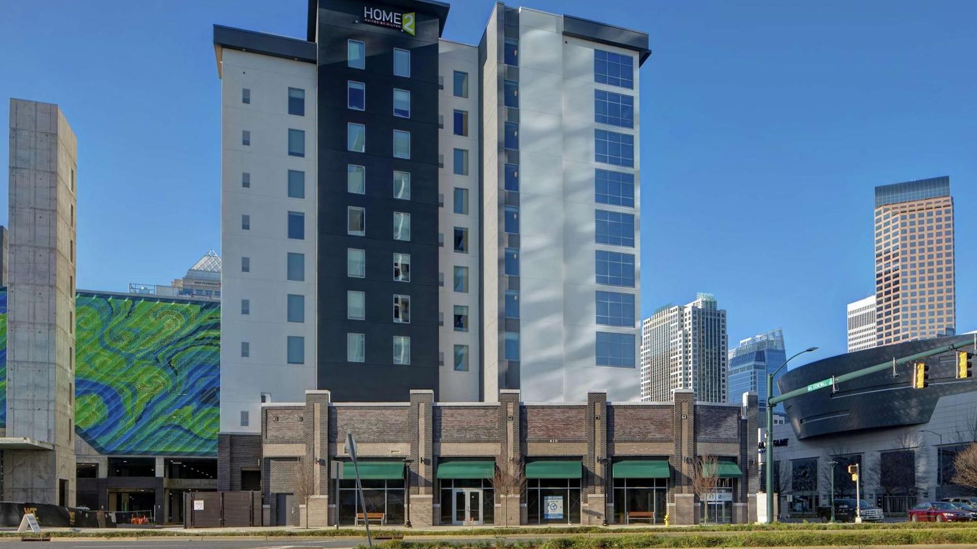Home2 By Hilton Uptown 3*