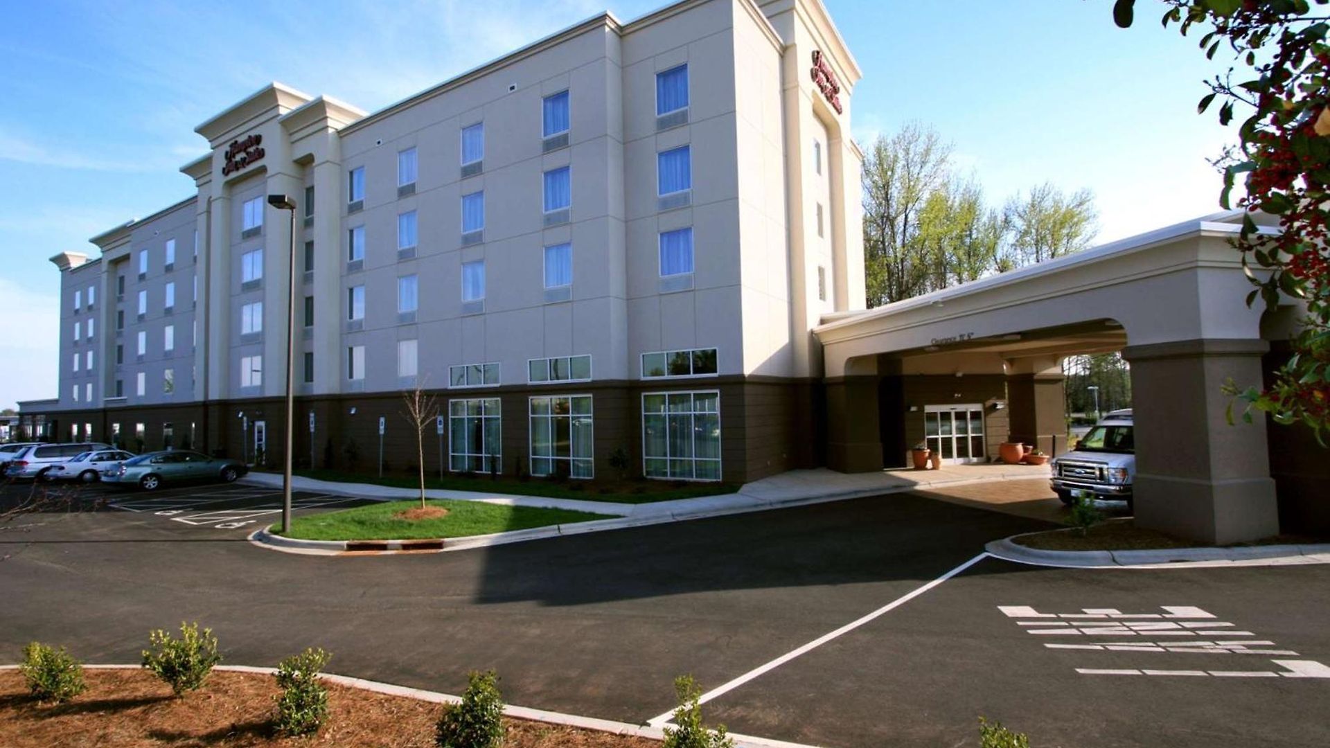 Hotel Hampton & Charlotte-airport