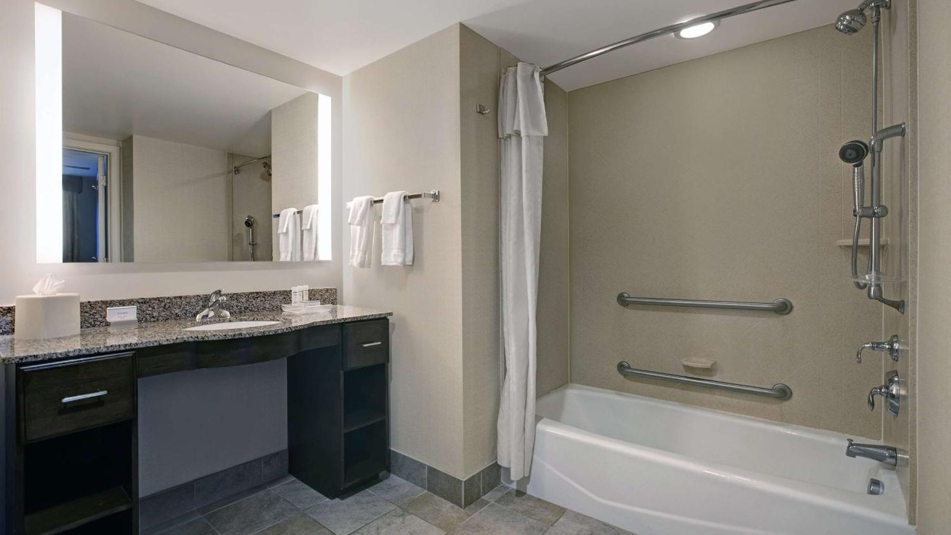 Homewood Ayrsley Hotel