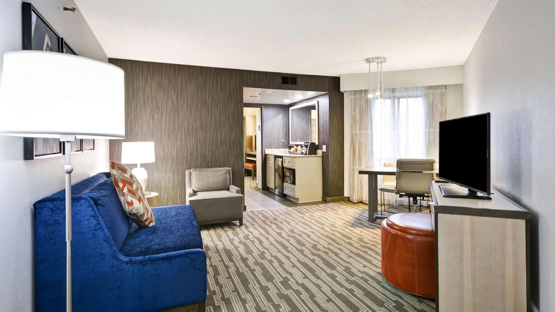 Hotel Embassy Charlotte