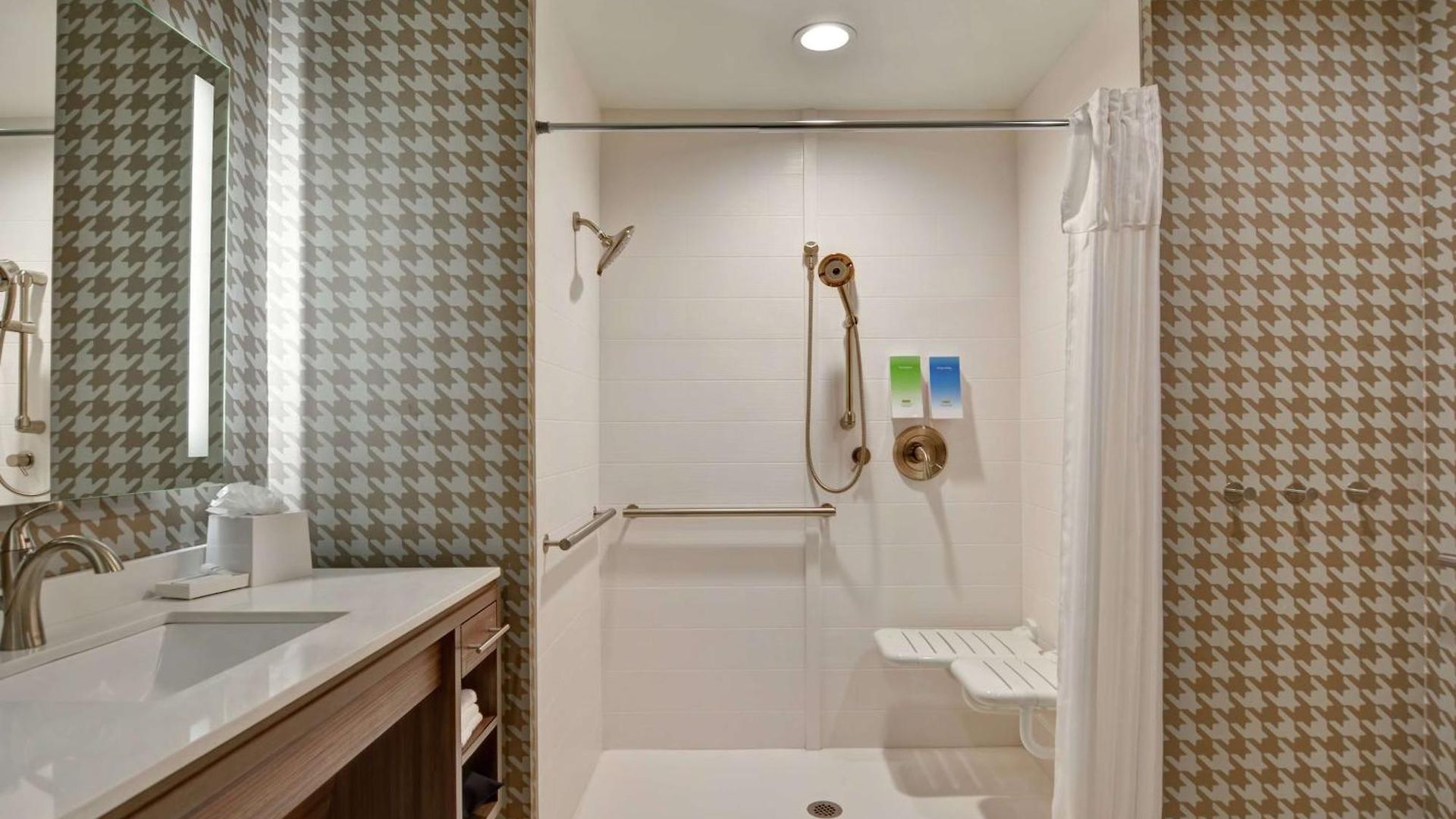 Home2 By Hilton Piper Glen Hotel 3*