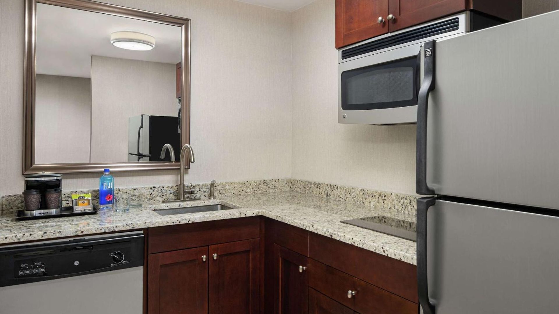 Doubletree By Hilton Charlotte/southpark Charlotte