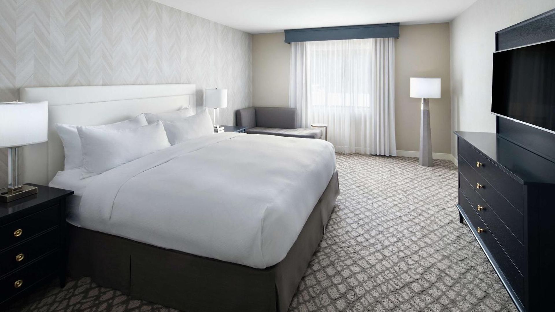Doubletree By Hilton Charlotte/southpark