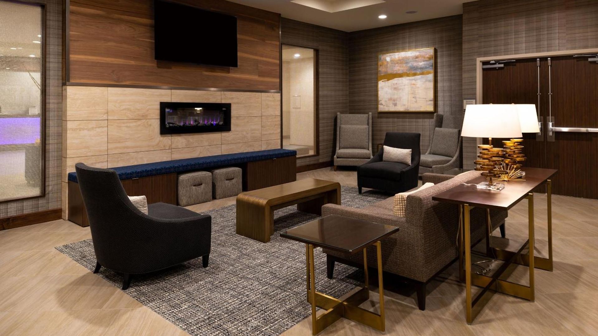 Hotel By Marriott Northlake Charlotte