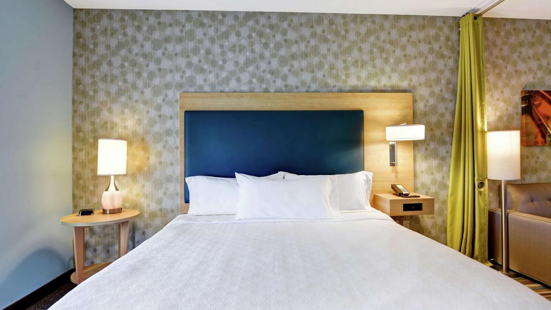 Home2 By Hilton Research Park Hotel Charlotte