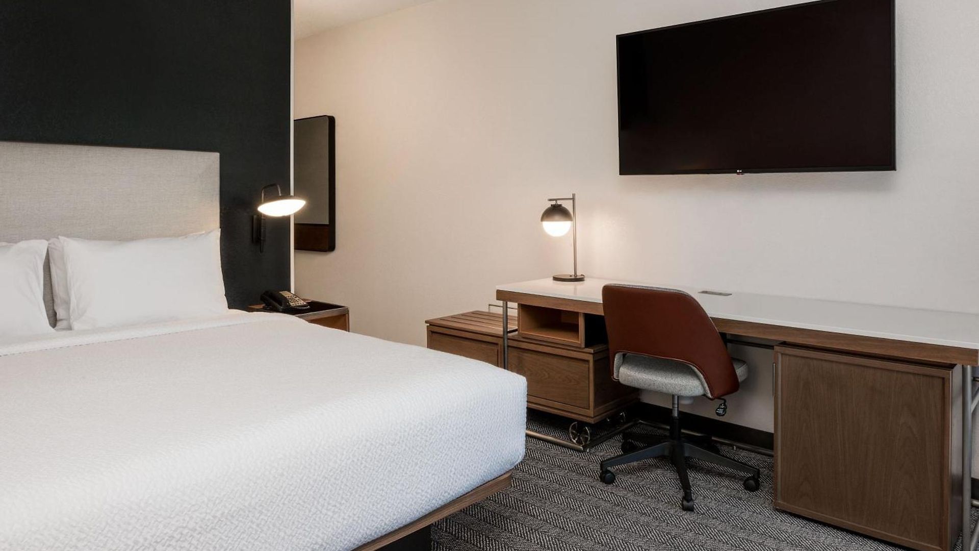 Courtyard By Marriott Ballantyne 3* Charlotte