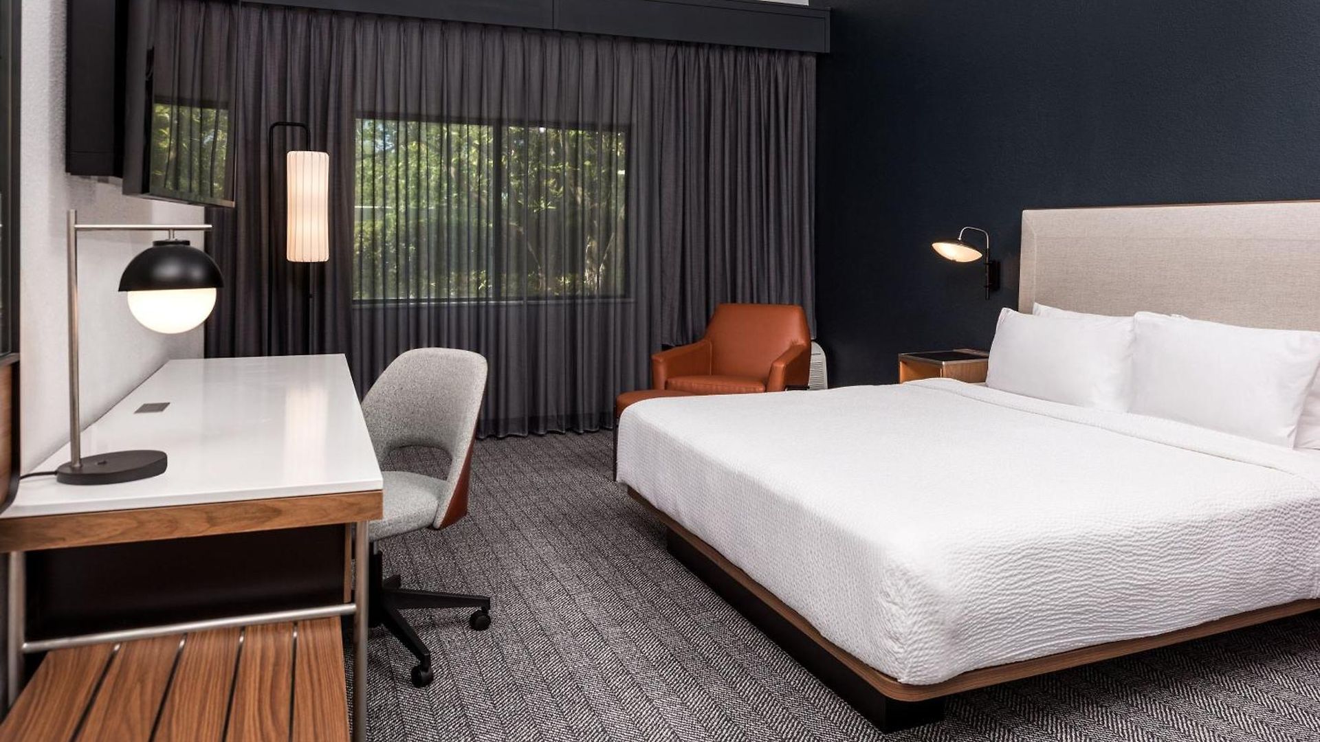 Courtyard By Marriott Ballantyne 3*