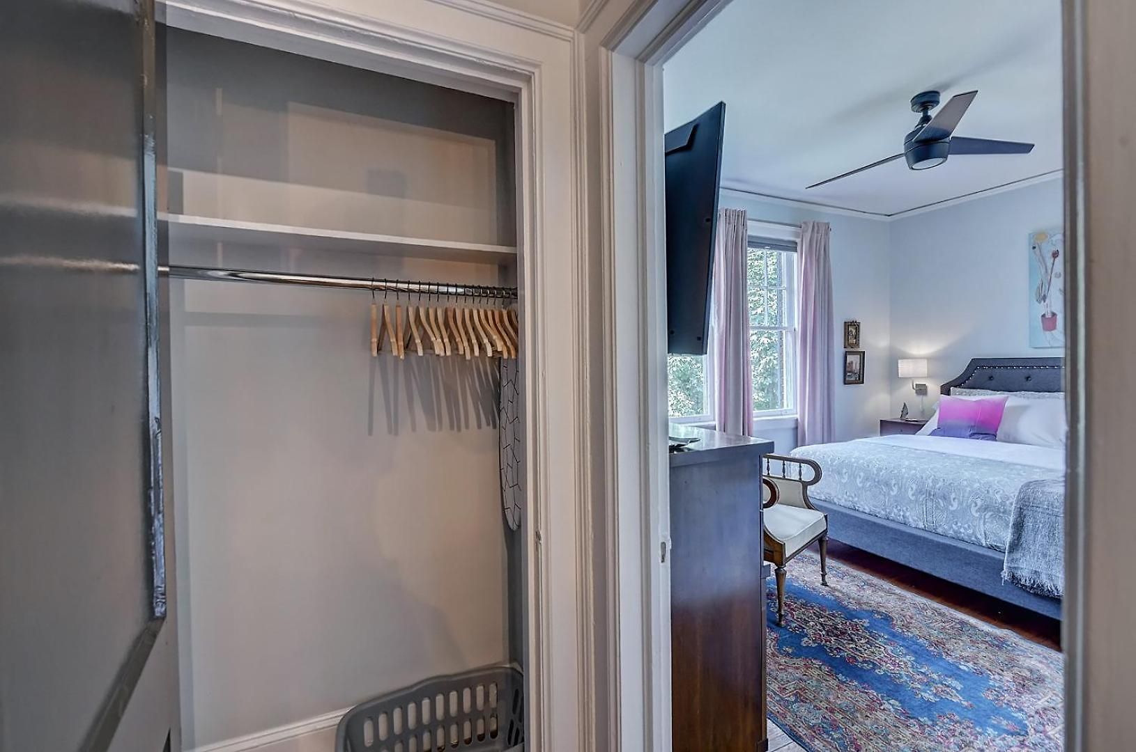 The Collection Clt: Lamar Avenue Apartment *