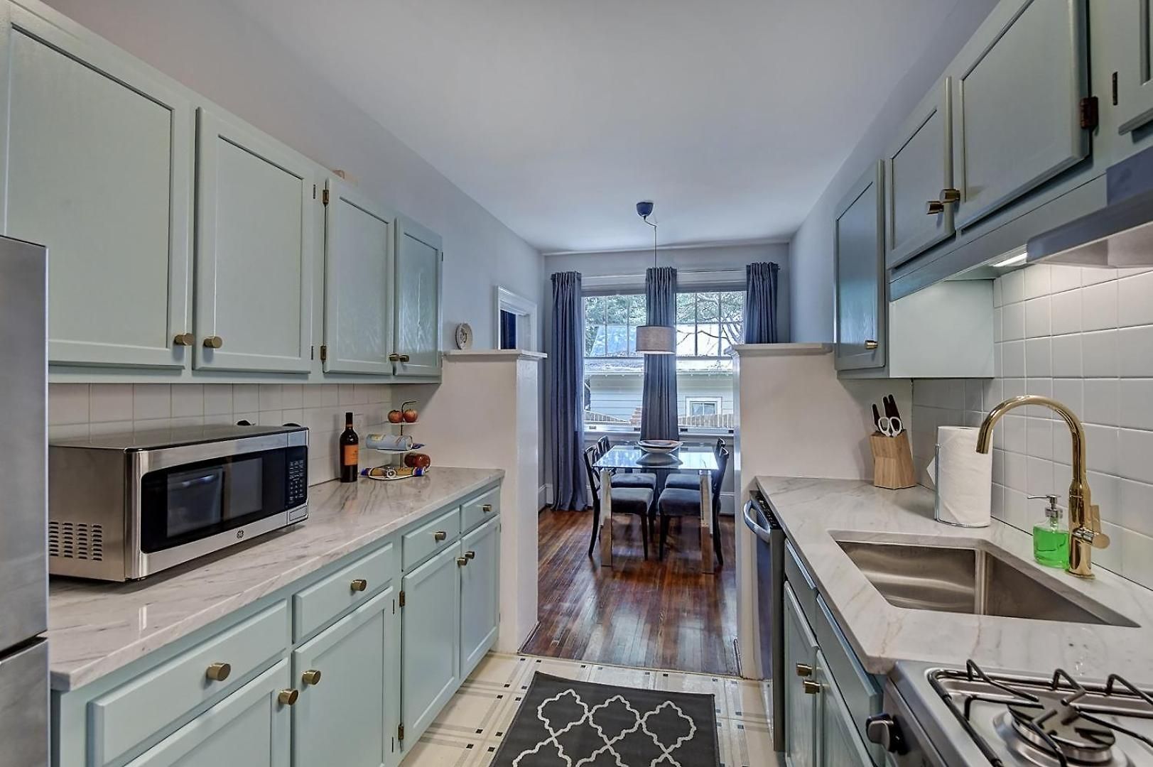 The Collection Clt: Lamar Avenue *