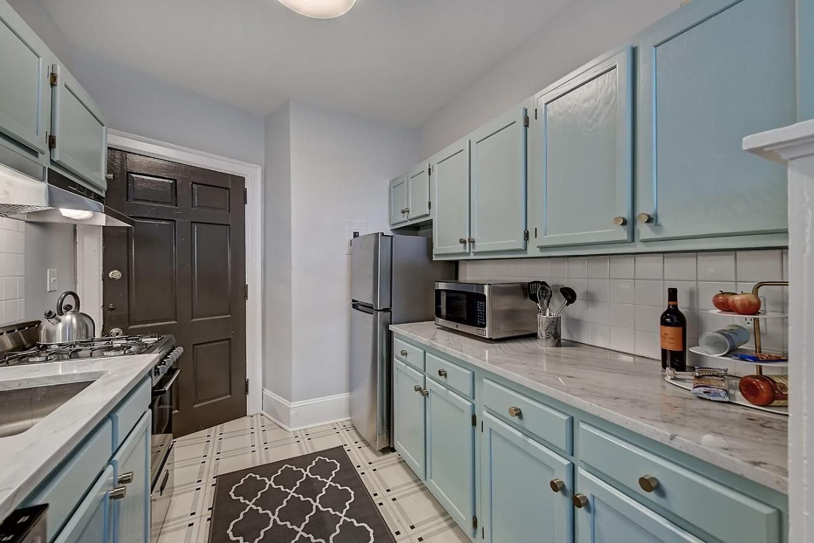 The Collection Clt: Lamar Avenue Apartment