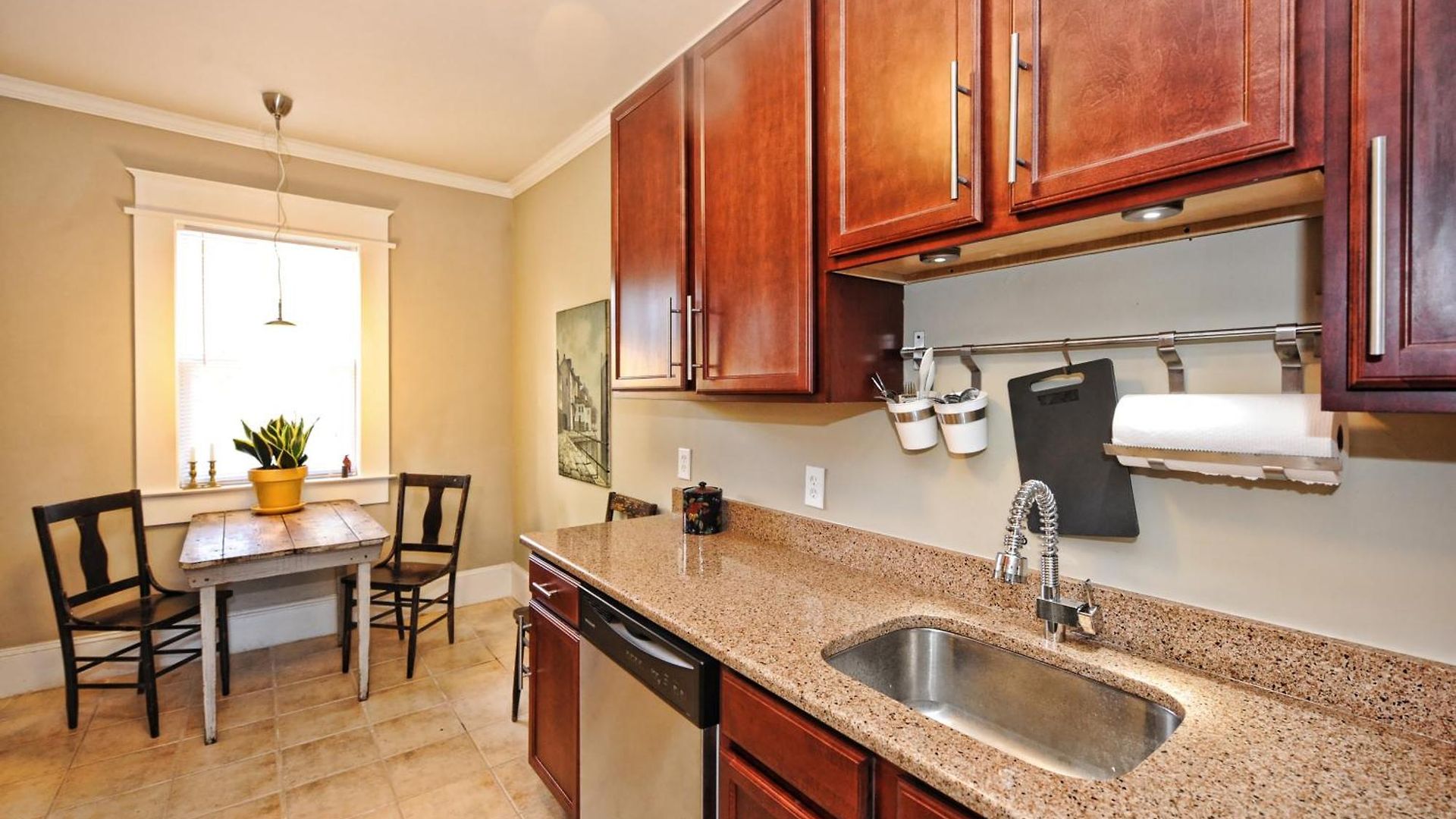 The Collection Clt: Kirkwood Avenue Apartment Charlotte