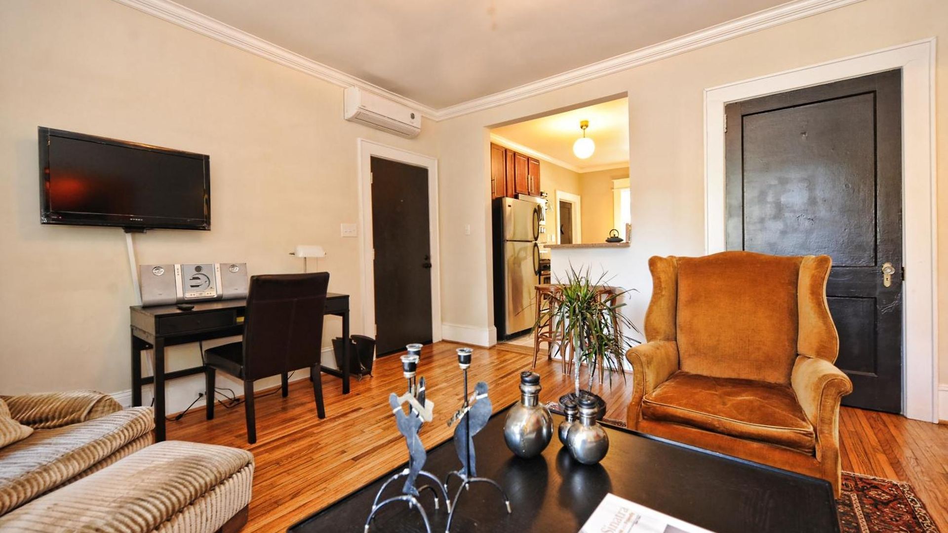 The Collection Clt: Kirkwood Avenue Apartment