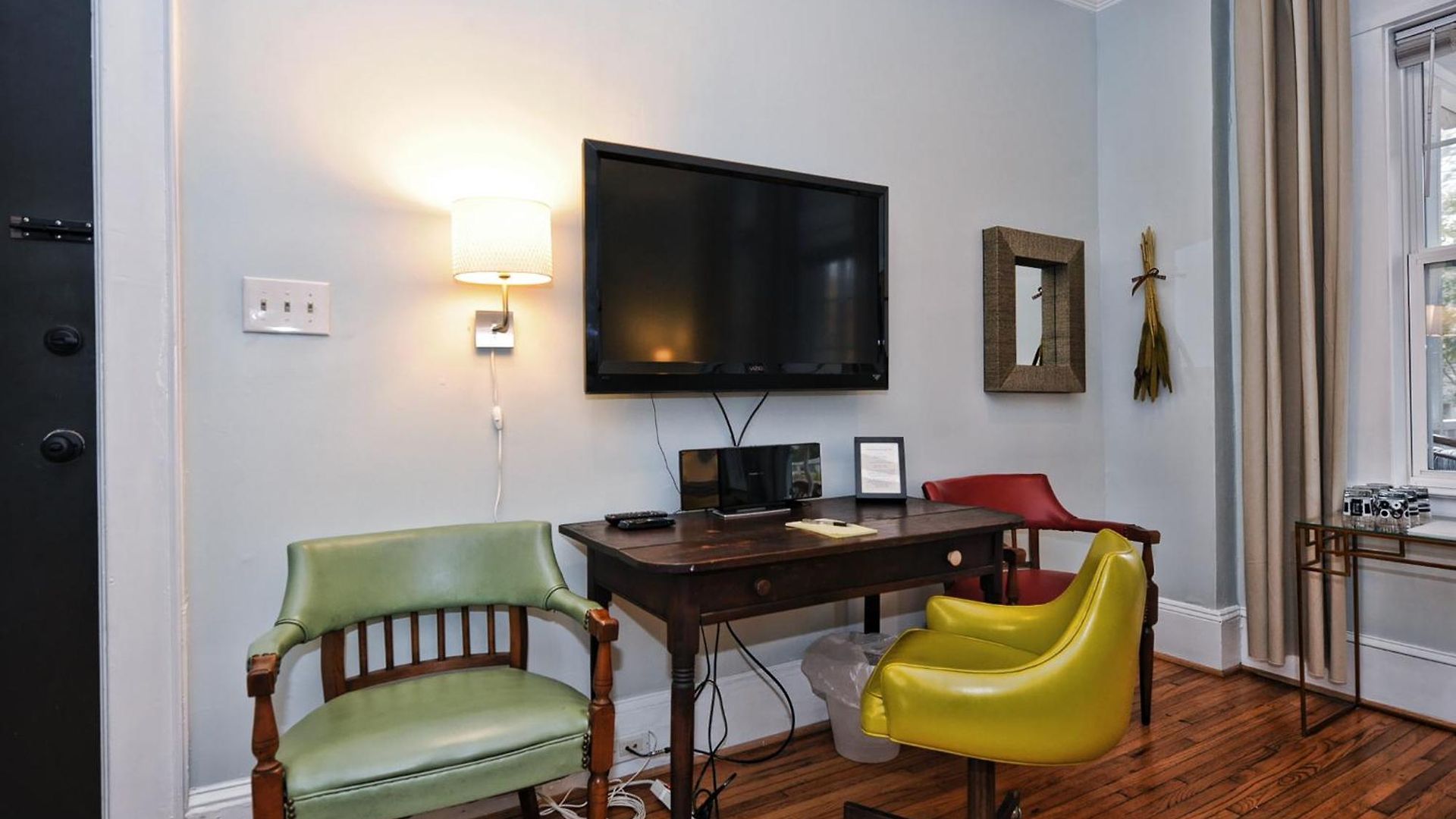 The Collection Clt: Kirkwood Avenue Apartment