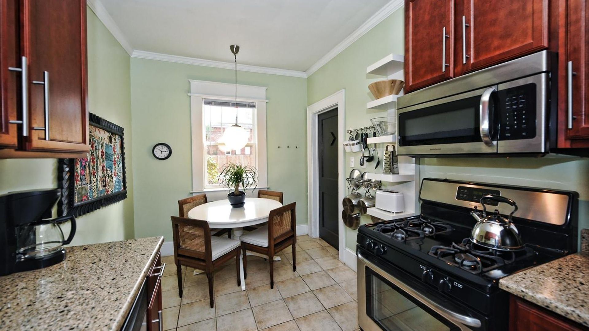 Apartment The Collection Clt: Kirkwood Avenue *
