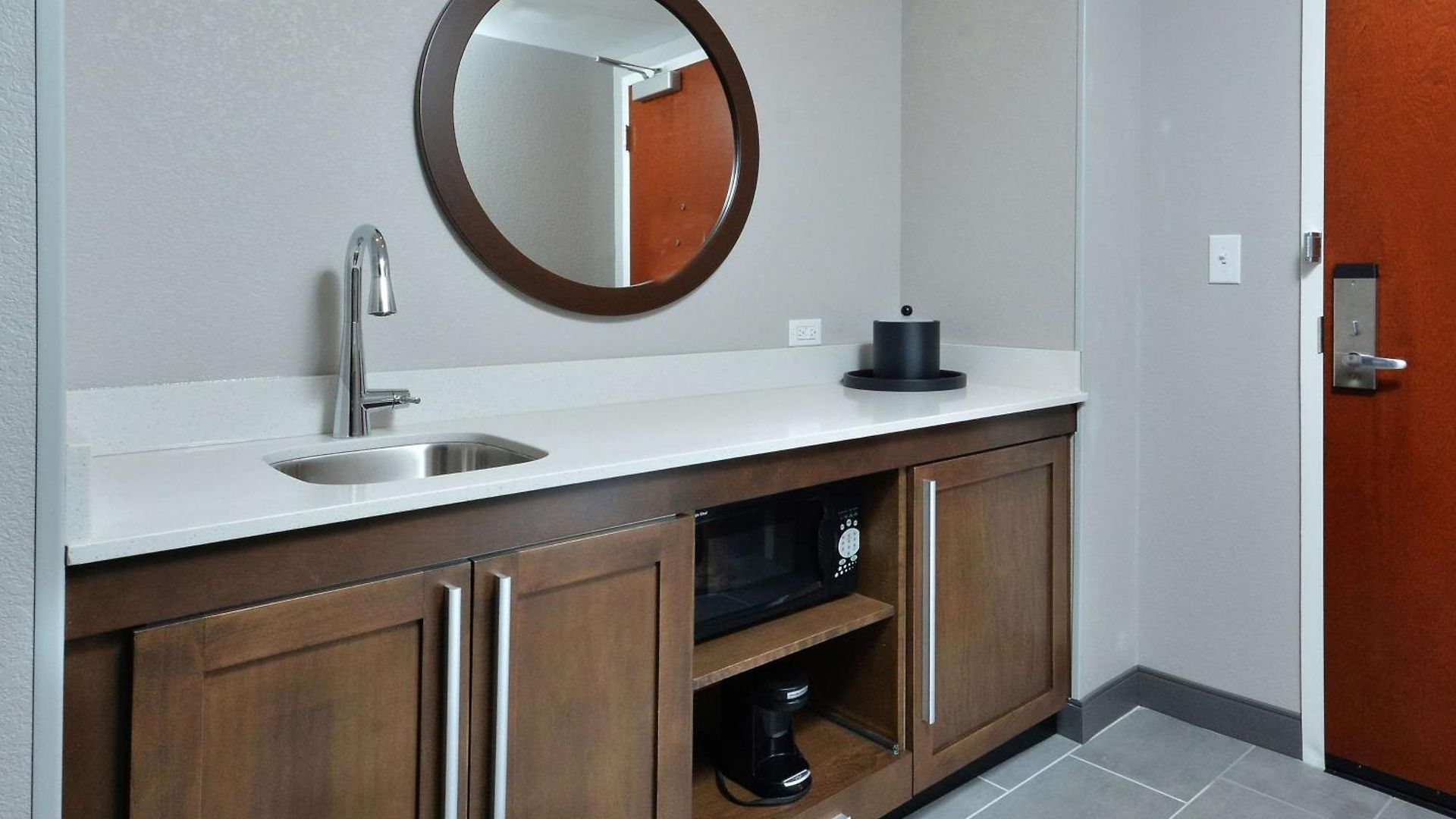 Hampton & North I 485 Hotel Charlotte