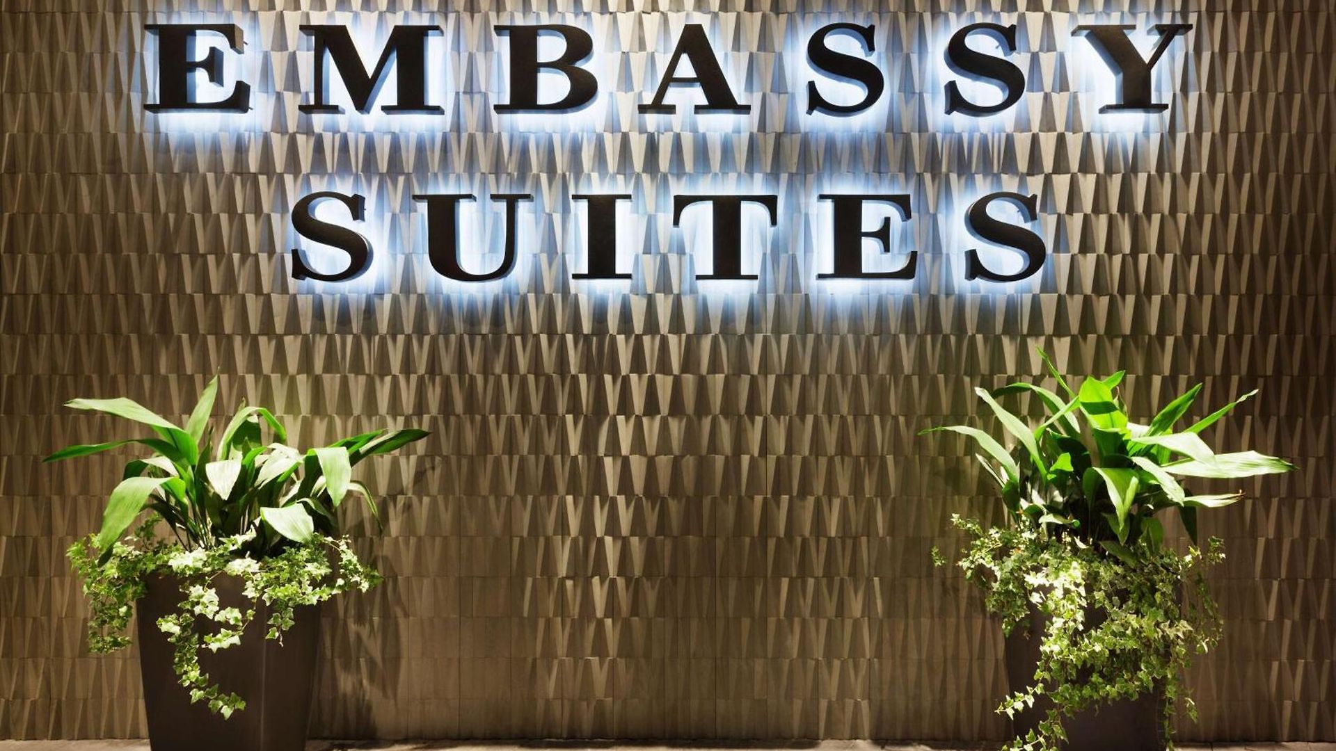 Embassy By Hilton Uptown Hotel