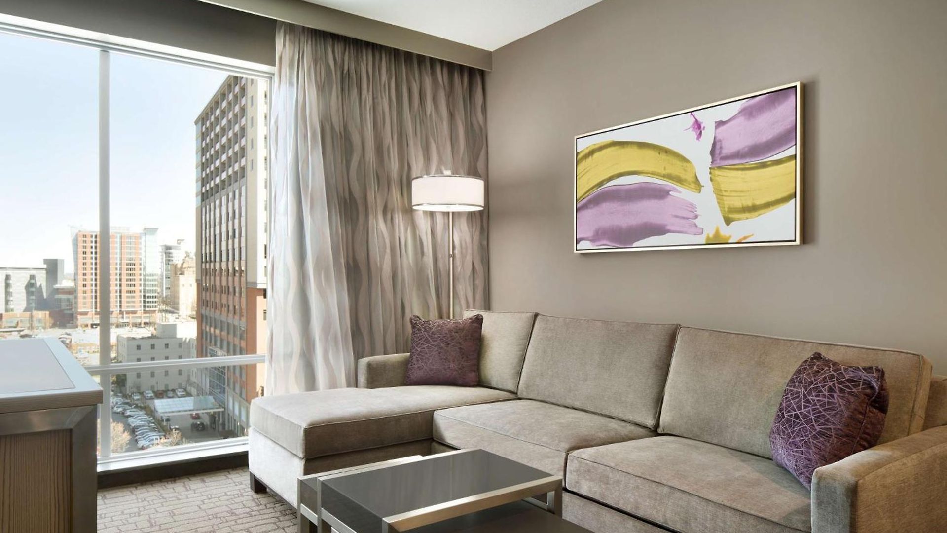 Embassy By Hilton Uptown 4* Charlotte