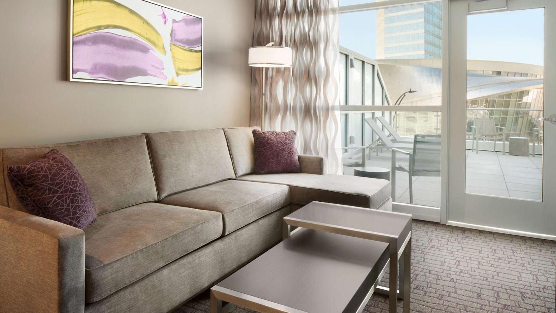 Embassy By Hilton Uptown Hotel 4*
