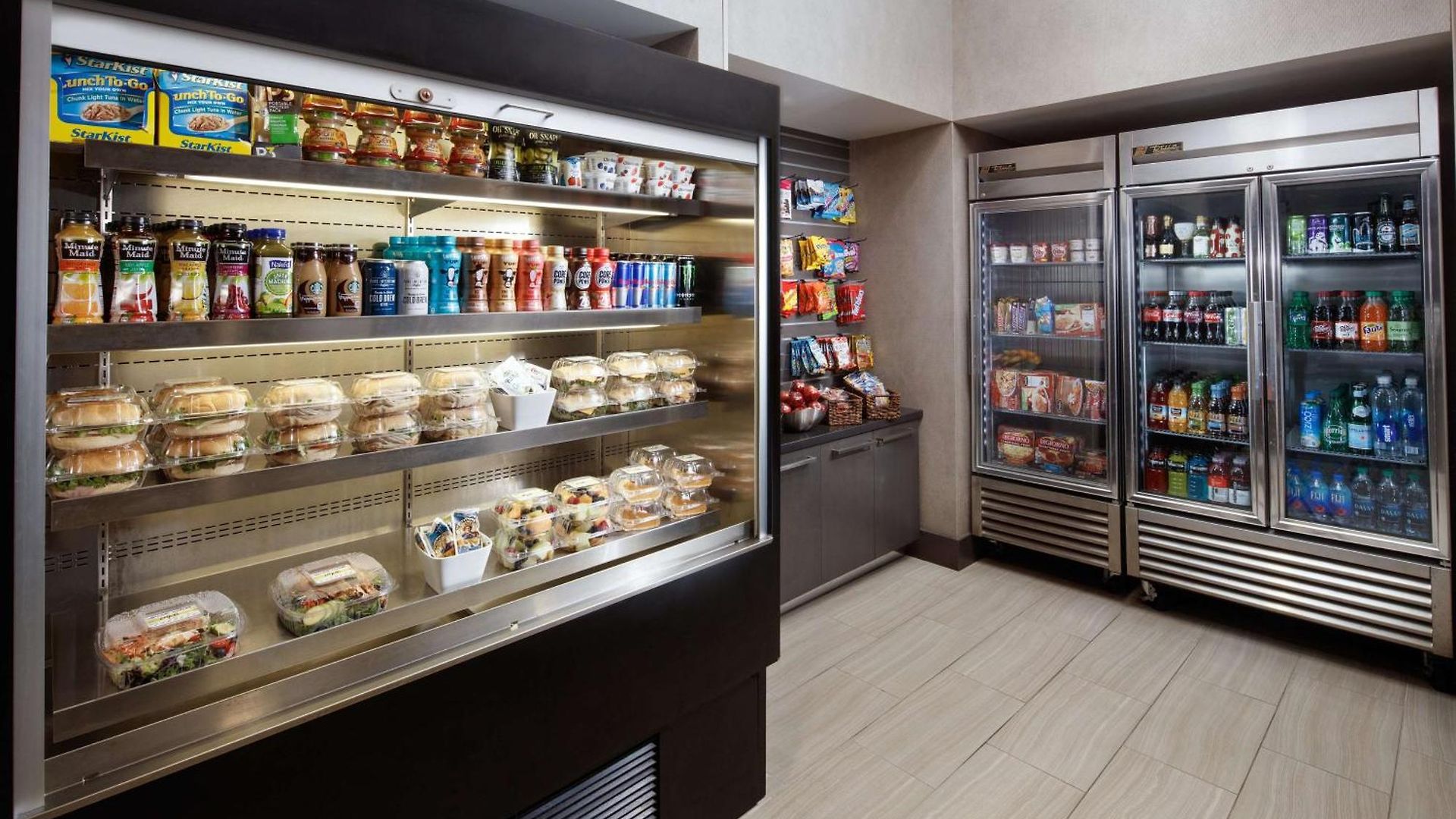 Hotel Embassy By Hilton Uptown 4*