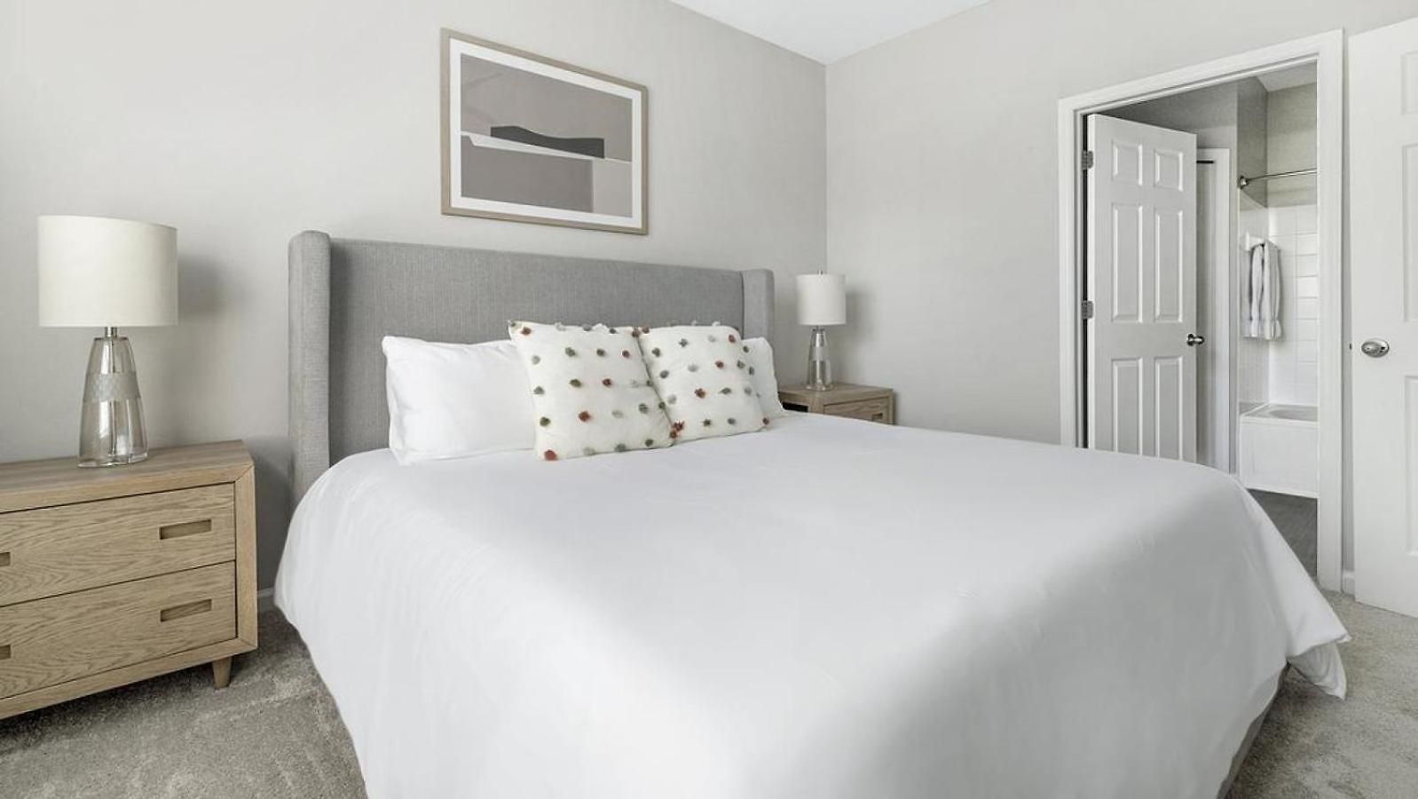 Landing Modern With Amazing Amenities Apartment *