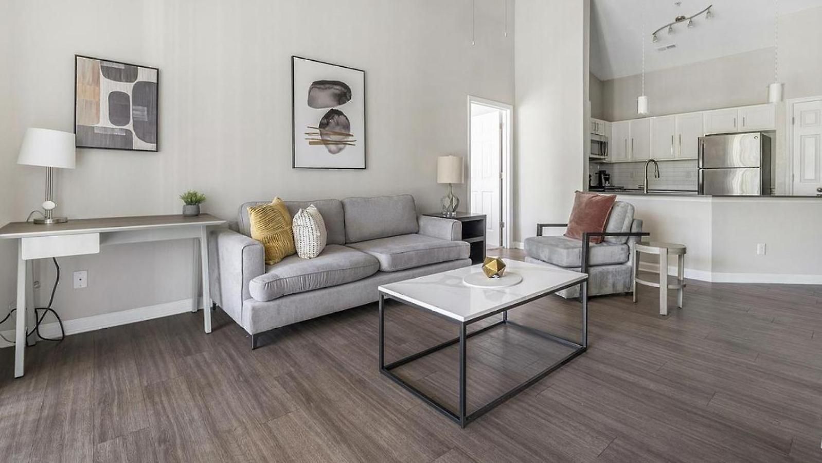 Landing Modern With Amazing Amenities * Charlotte