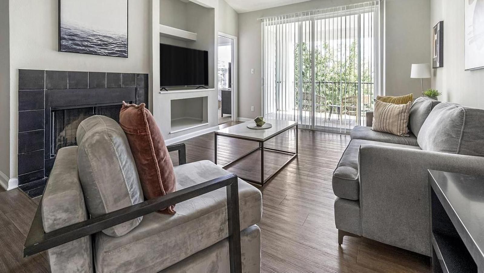 Landing Modern With Amazing Amenities
