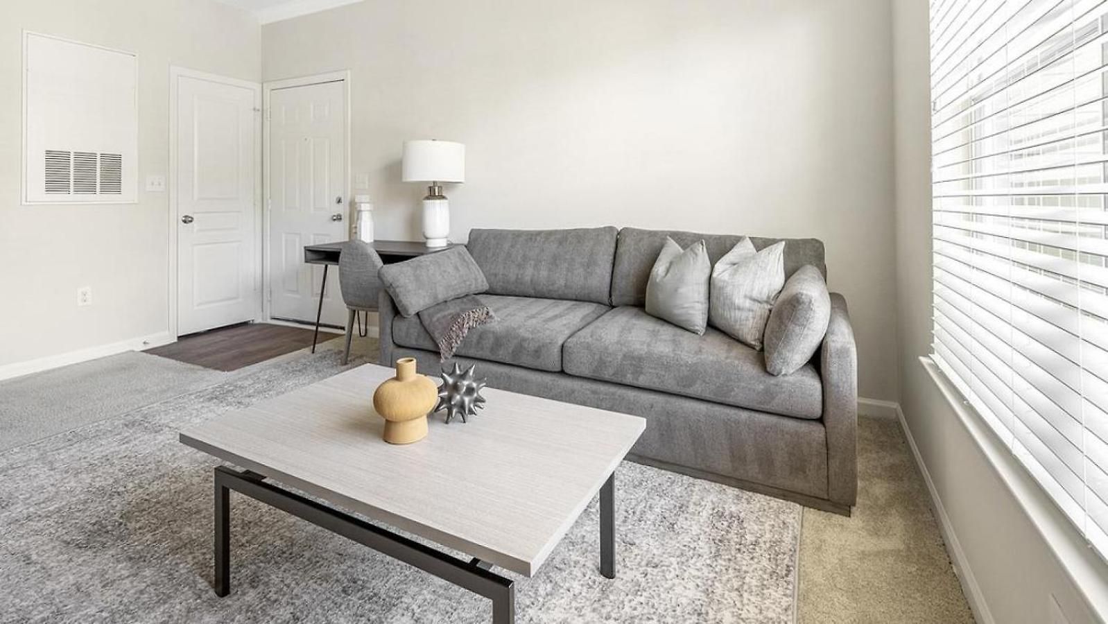 Landing Modern With Amazing Amenities * Charlotte