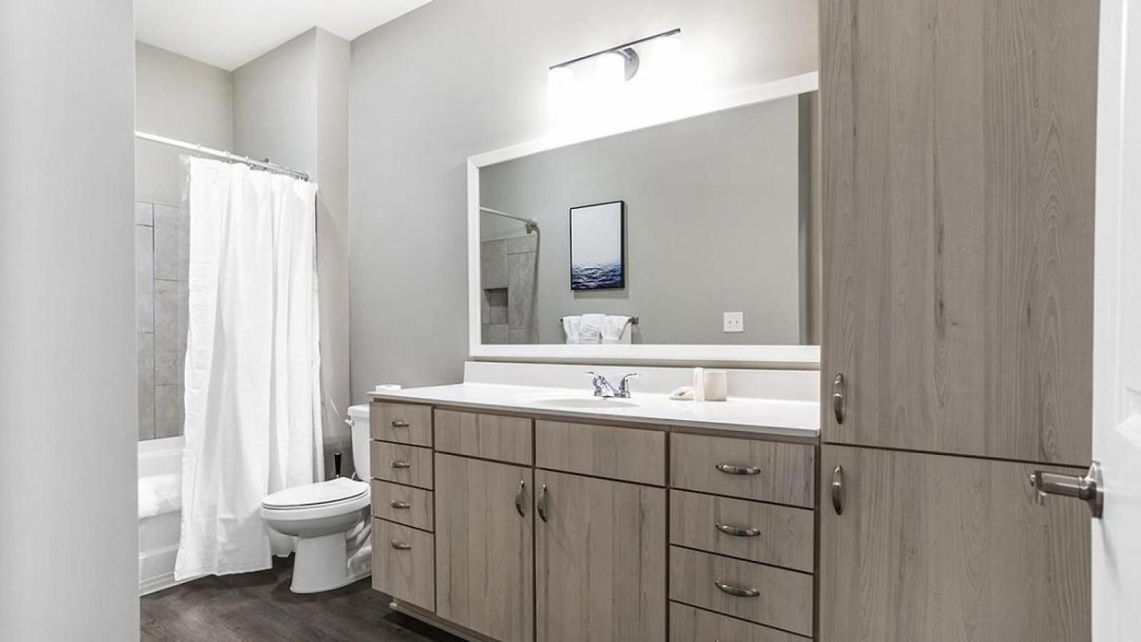 Landing - Modern With Amazing Amenities Apartment Charlotte