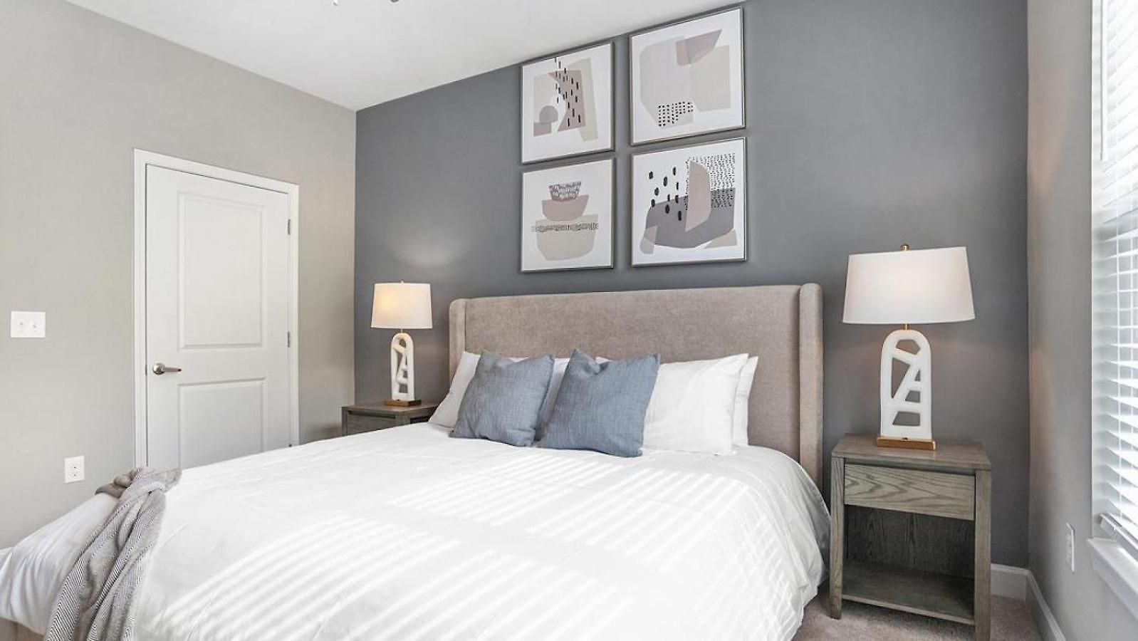 Apartment Landing - Modern With Amazing Amenities Charlotte