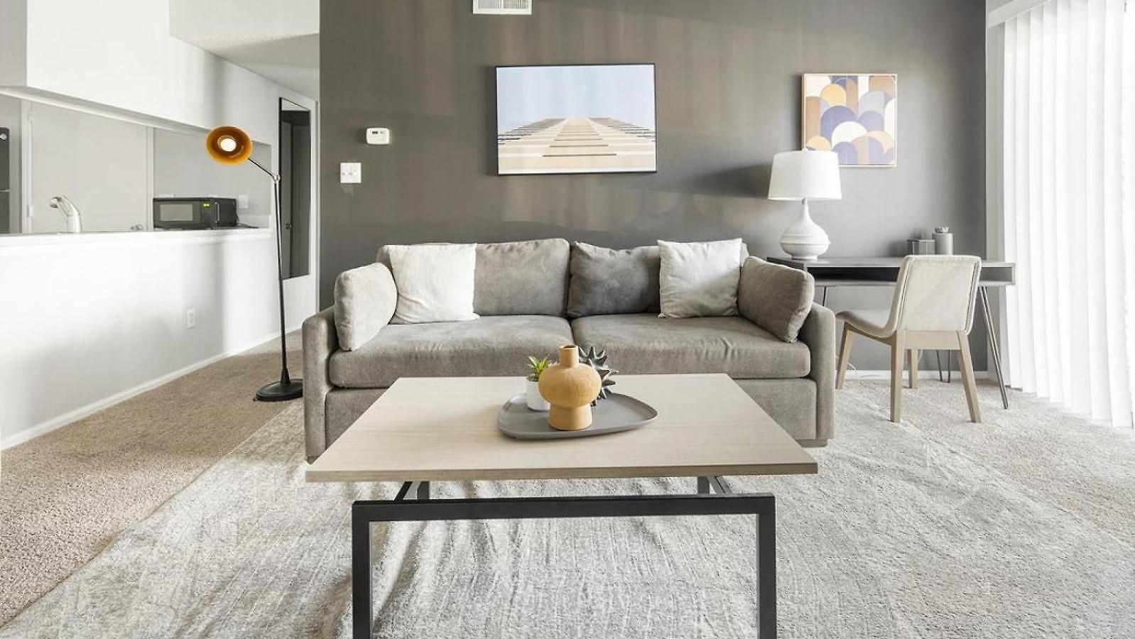 Landing - Modern With Amazing Amenities