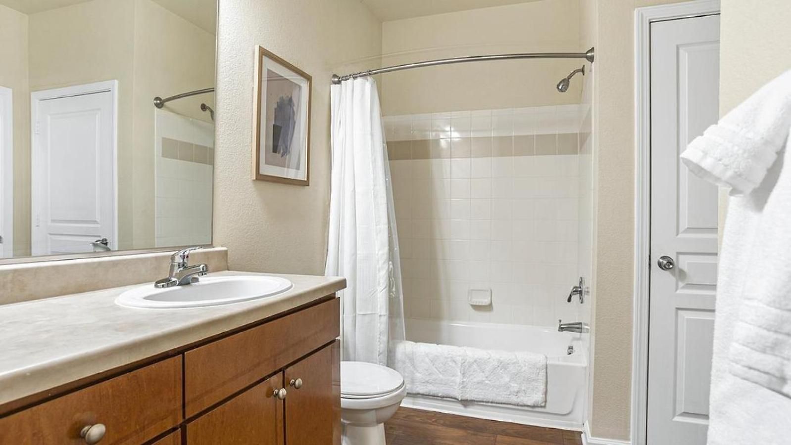 Landing Modern With Amazing Amenities Apartment *
