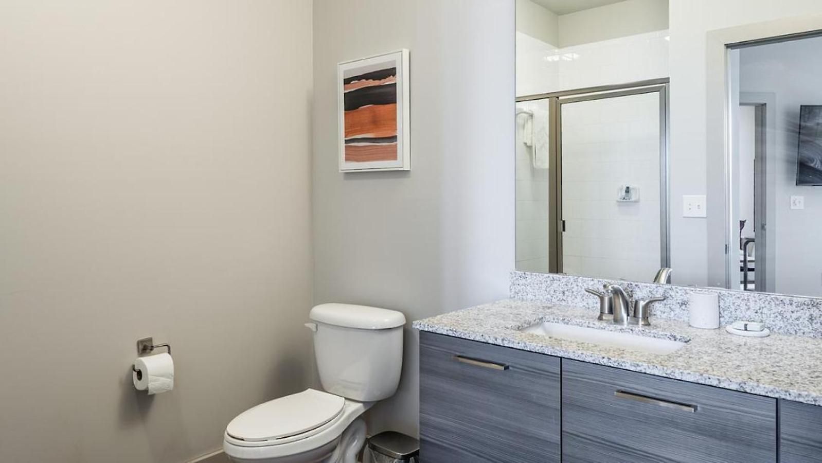 Apartment Landing Modern With Amazing Amenities