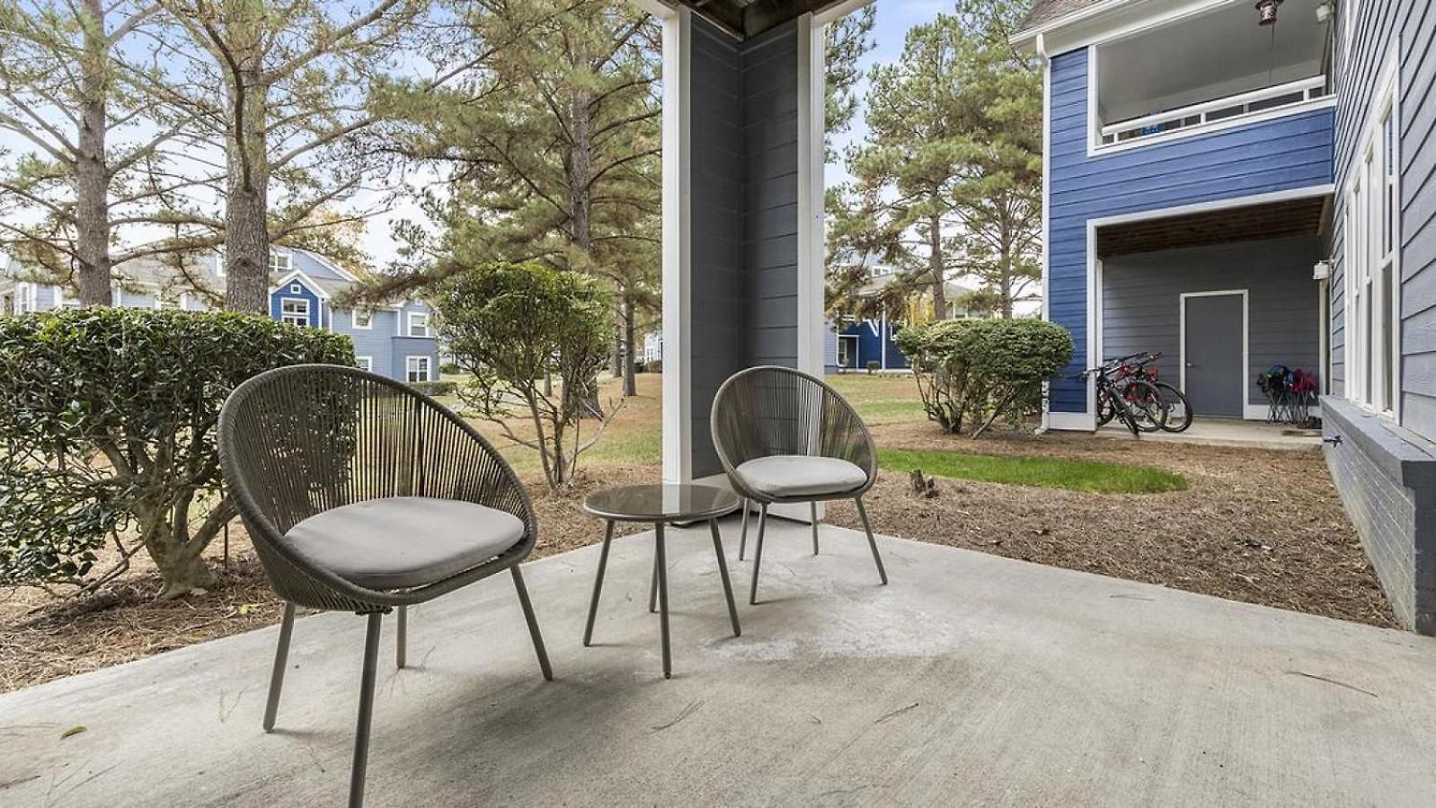 Landing Modern With Amazing Amenities Apartment *