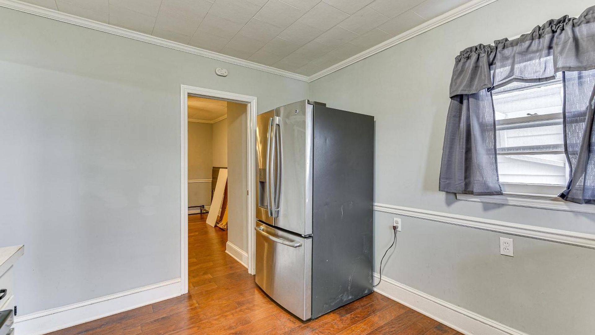 Holiday home Cozy W/ Fire Pit ~ 6 Mi To Uptown!