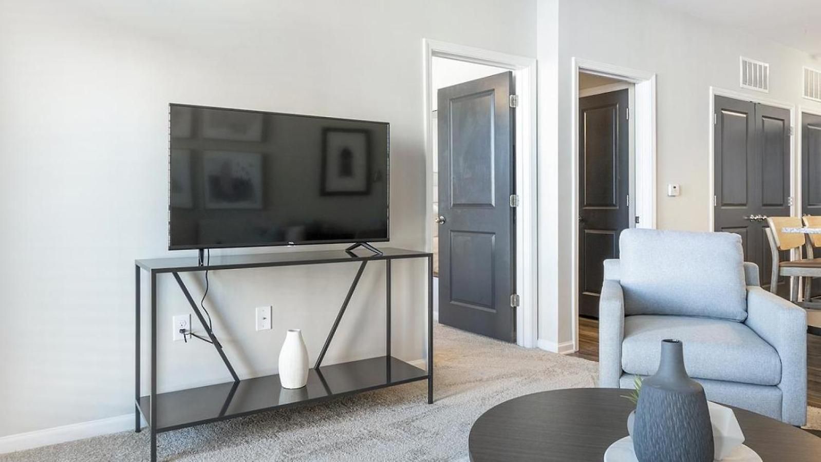 Landing - Modern With Amazing Amenities Apartment *