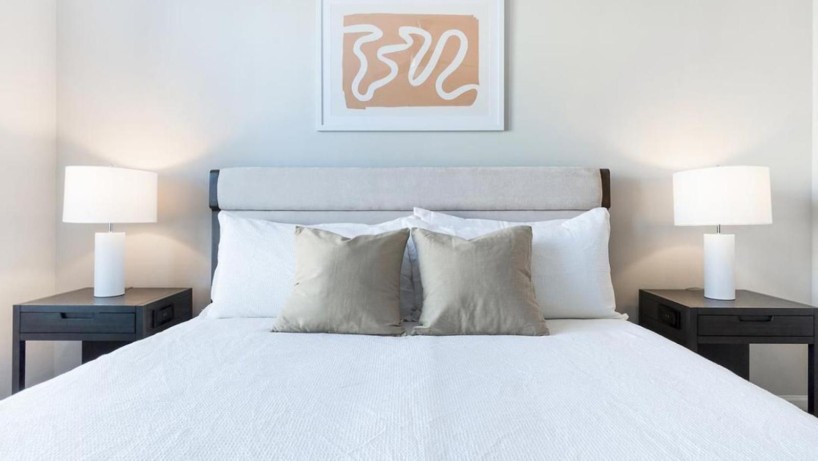 Landing - Modern With Amazing Amenities Apartment